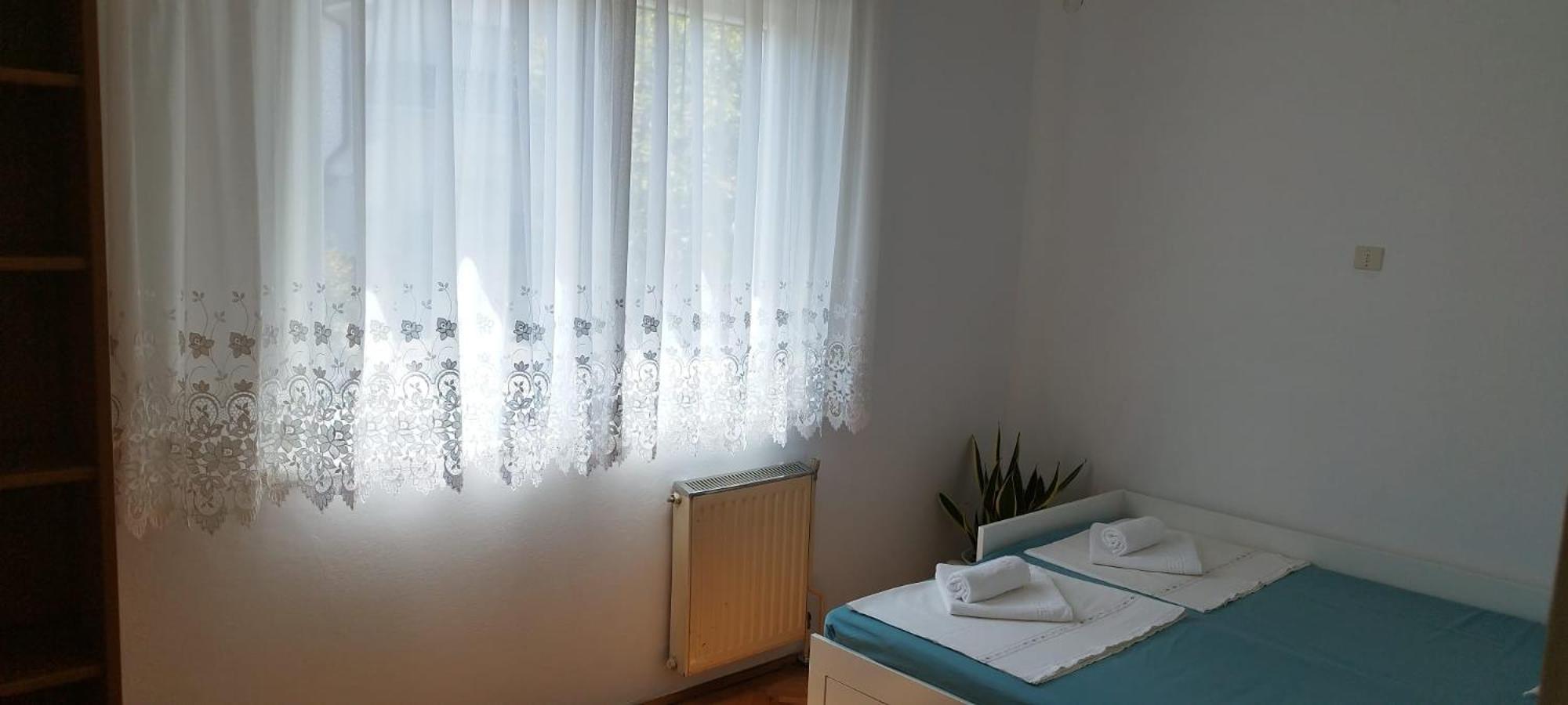 7 Flower Street Apartment 森佩特·普里·哥里齐 外观 照片